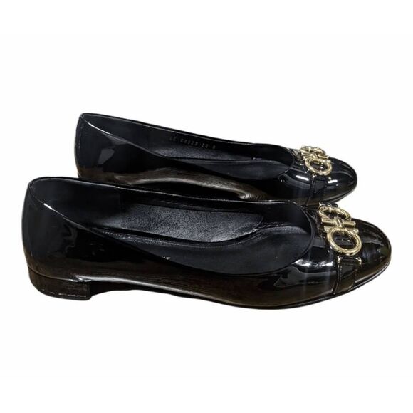 SALVATORE FERRAGAMO Garda Black Patent Leather Flats Size 10B - Picture 3 of 11